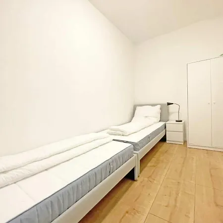 Chic & Modern In Eberswalde