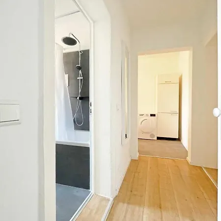 Chic & Modern In *