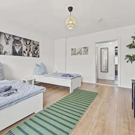 Chic & Modern In Apartment