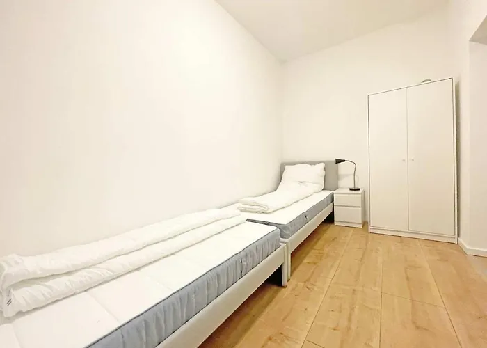 Chic & Modern In Eberswalde